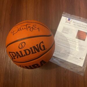 Dan Majerle signature